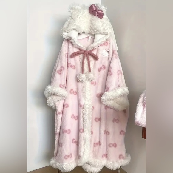 Hello Kitty Other - Hello Kitty Pink and White Robe